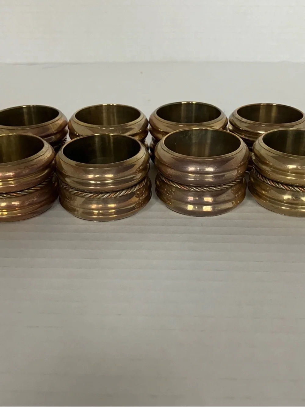 Vintage Gold Brass Metallic Napkin‎ Rings Set of 8 Ribbed Rope Details